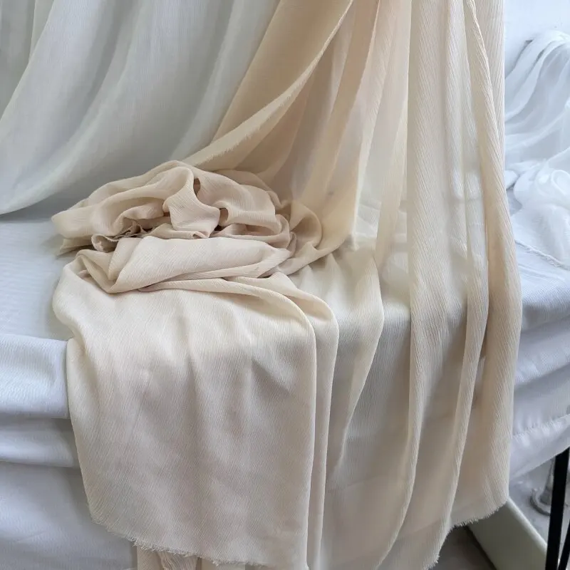 High-Grade Milk Tea Draping Fabric for Wedding Champagne White Wrinkle Translucent Voile Ceiling Purdah with Drape Fabric