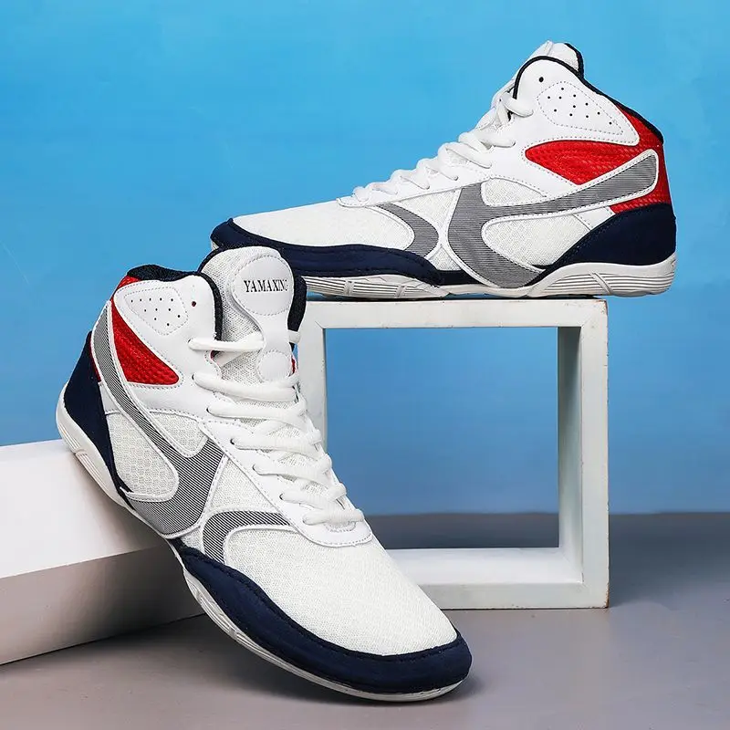 Tênis de luta livre de alta qualidade para homens rendas até sapatos esportivos de boxe antiderrapante fundo plano homem sapato de treinamento de peso