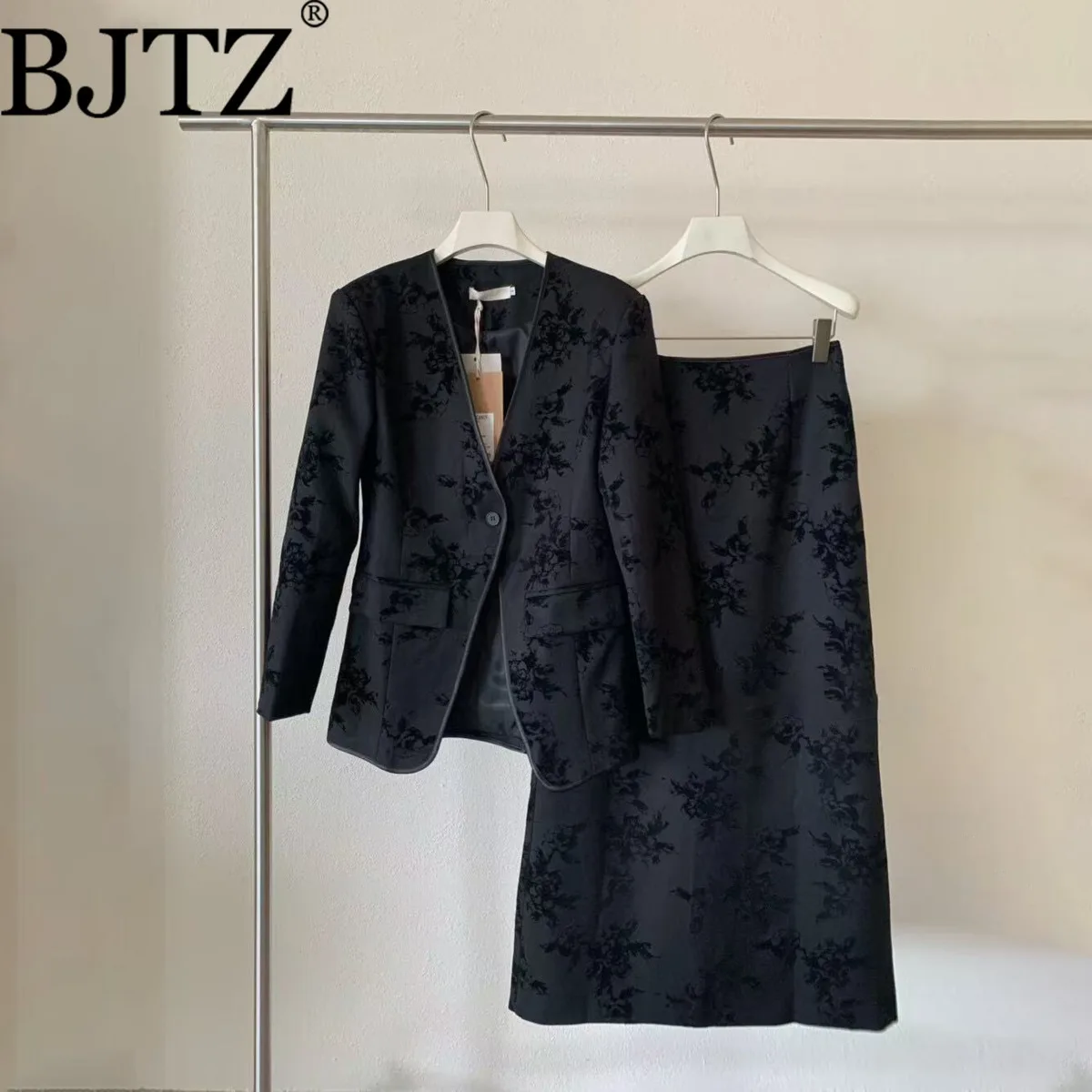 

BJTZ Temperament Print Woman's Blazer Set 2025 Spring Autumn New One Button Blazers Jacket+skirt Office Lady Work Two Piece Sets