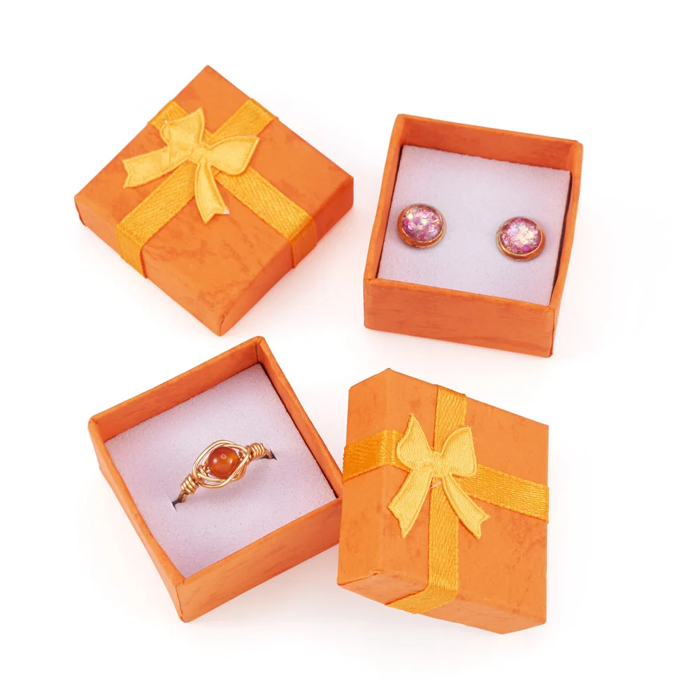 

Square Bowknot Textured Paper Jewelry Gift Boxes Jewelry Organizer Case for Earrings Bracelets Rings Storage 4.05x4.05x2.6cm