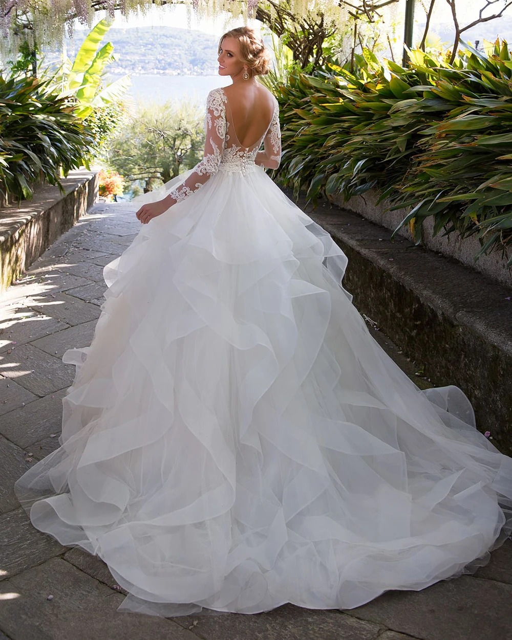 Gorgeous Scoop Long Sleeves Wedding Gowns Sexy Backless Ball Gown Lace Bridal Dress with Ruffles Robe de Mairage