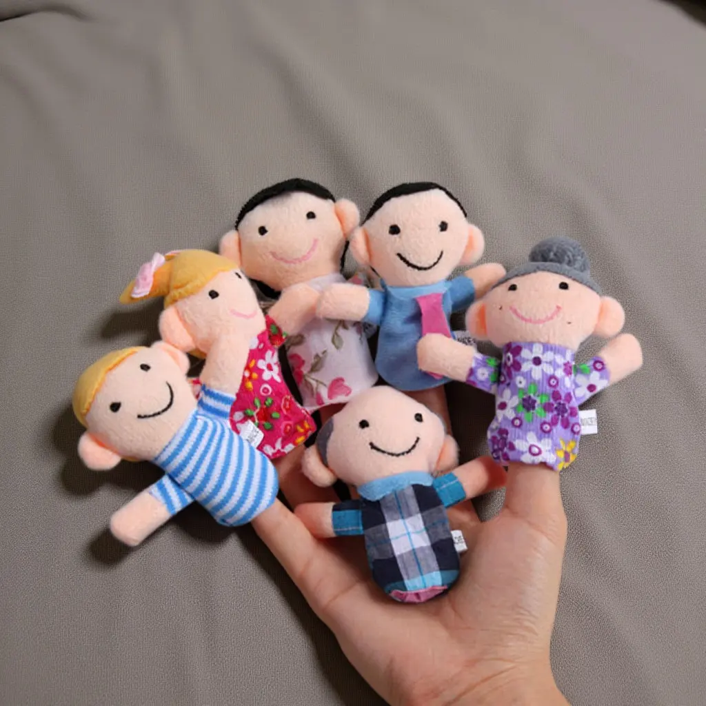 6Pcs Family Finger Puppets Kids Adults Interactive Storytelling Props Compact Design Strong Inner Elastic for Sunday School