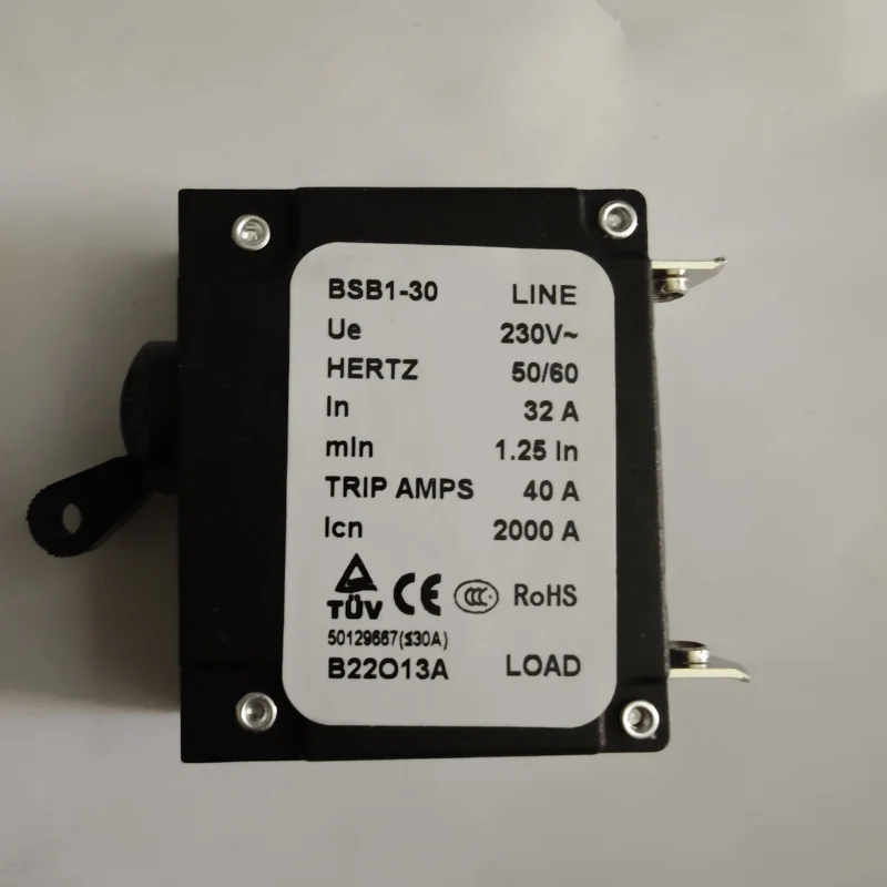 1 個発電機 1P 空気回路ブレーカースイッチ単相 BSB1-30 230V 8A-50A