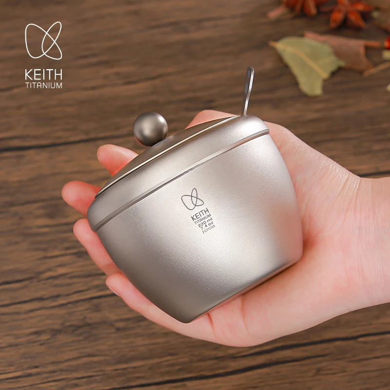 

Portable Pure Titanium Seasoning Jar Kitchen Home Use Salt Pot Monosodium Glutamate Pepper Seasoning Box Camping Travel Gear