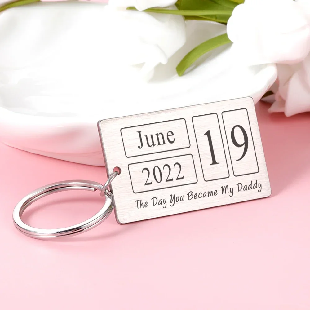 Father's day Personalized Keychain Custom Name Exquisite Souvenir Key Ring for Dad Papa from Child Thanksgiving Birthday Gifts