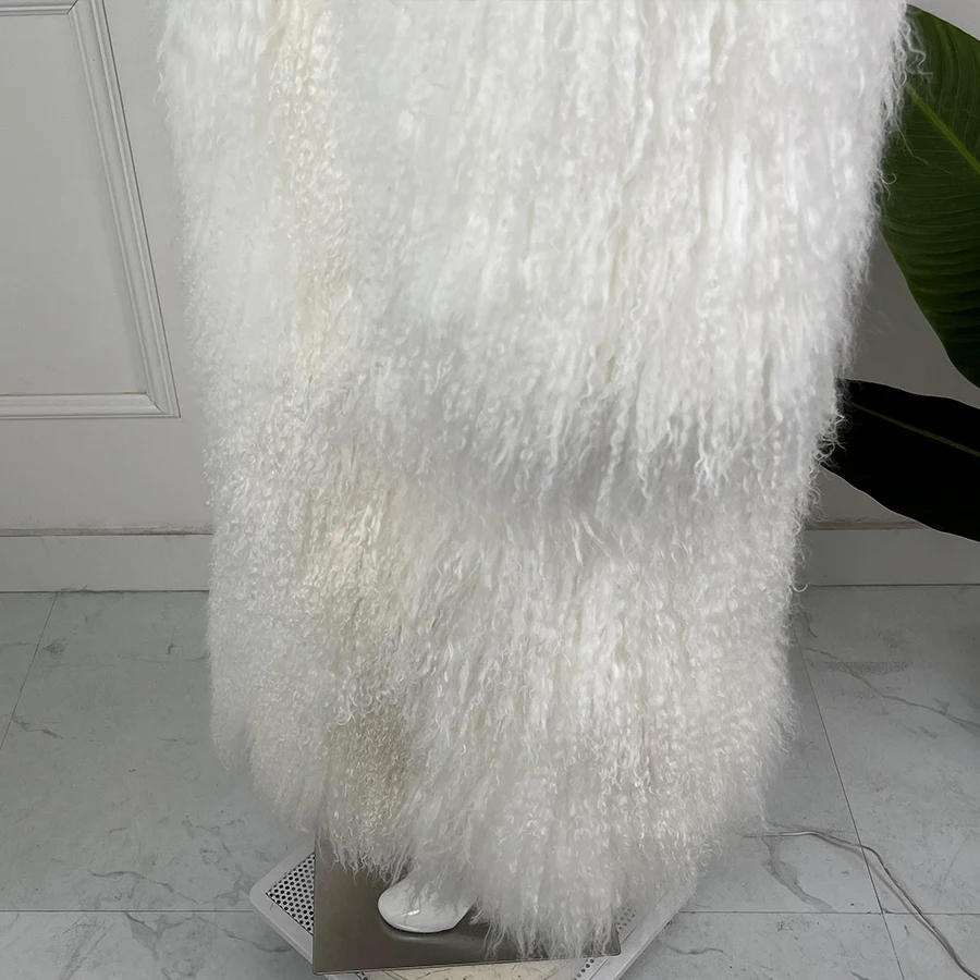 Prawdziwe płaszcze z owczej skóry dla kobiet Biały mongolski futro Kobieta Naturalne płaszcze jagnięce Najlepiej sprzedające się damskie