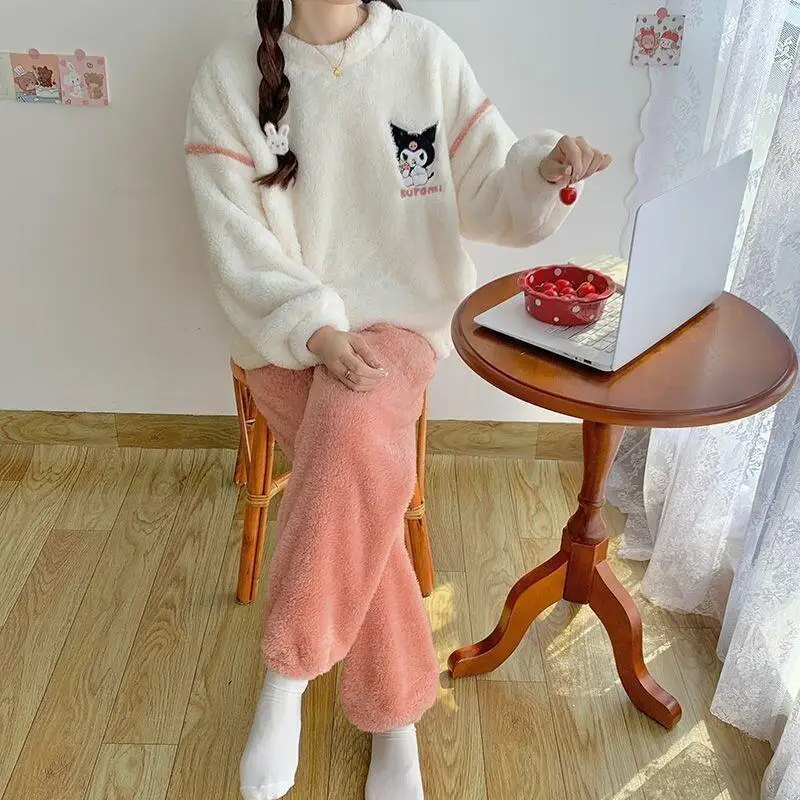 Piżama damska Hello Kitty Sanrio, zimowa, gruby polar koralowy, wysokiej jakości zestaw, nowość 2024, flanelowa odzież domowa, jesień i zima