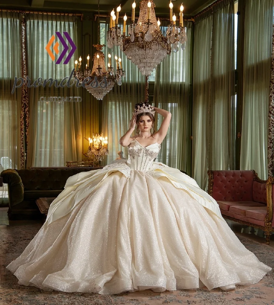 

Причудливое кремовое платье Vestidos De 15, бальное платье Quinceañera в форме сердца, пышное тюлевое платье Sweet 16, дебютантка на день рождения, по индивидуальному заказу