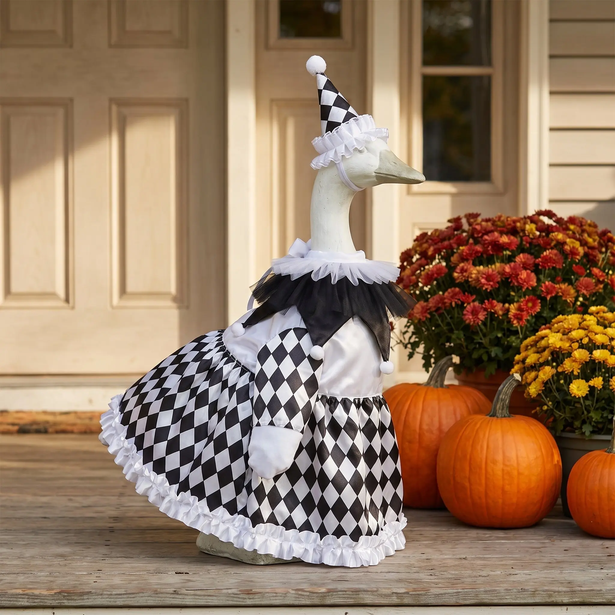 Porch Goose Clown Outfit 1 Set Black & White Checkered Goose Halloween Goose Costume Farmhouse Porch Statue Dress Up Decoration
