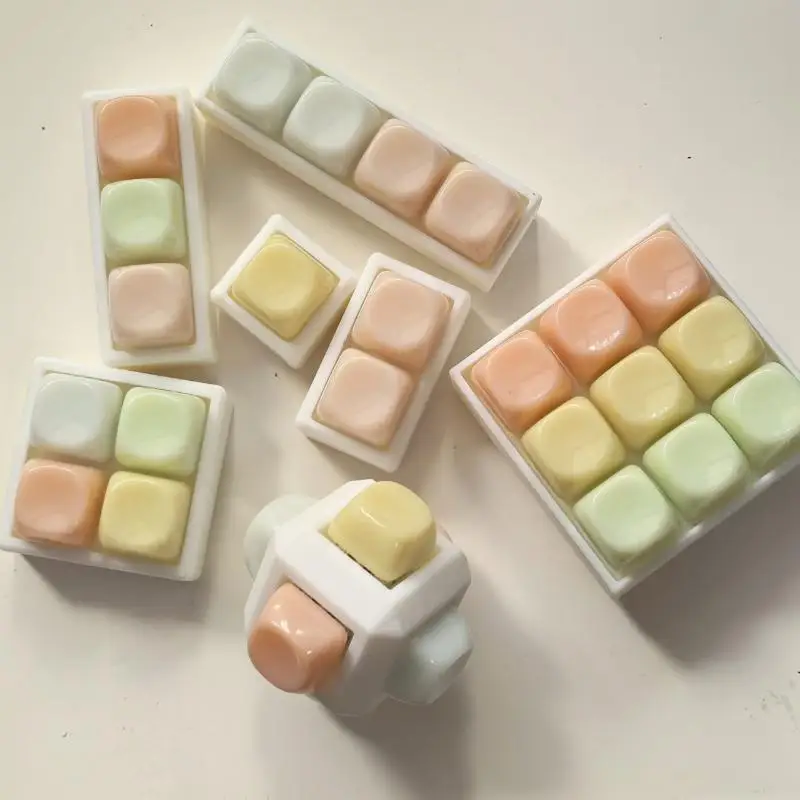 

1/4/6/9 Keys Mechanical Keyboard Axis Tester Stress Relief DIY Button Keyboard Keycap Keychain Toy Finger Keyboard Caps