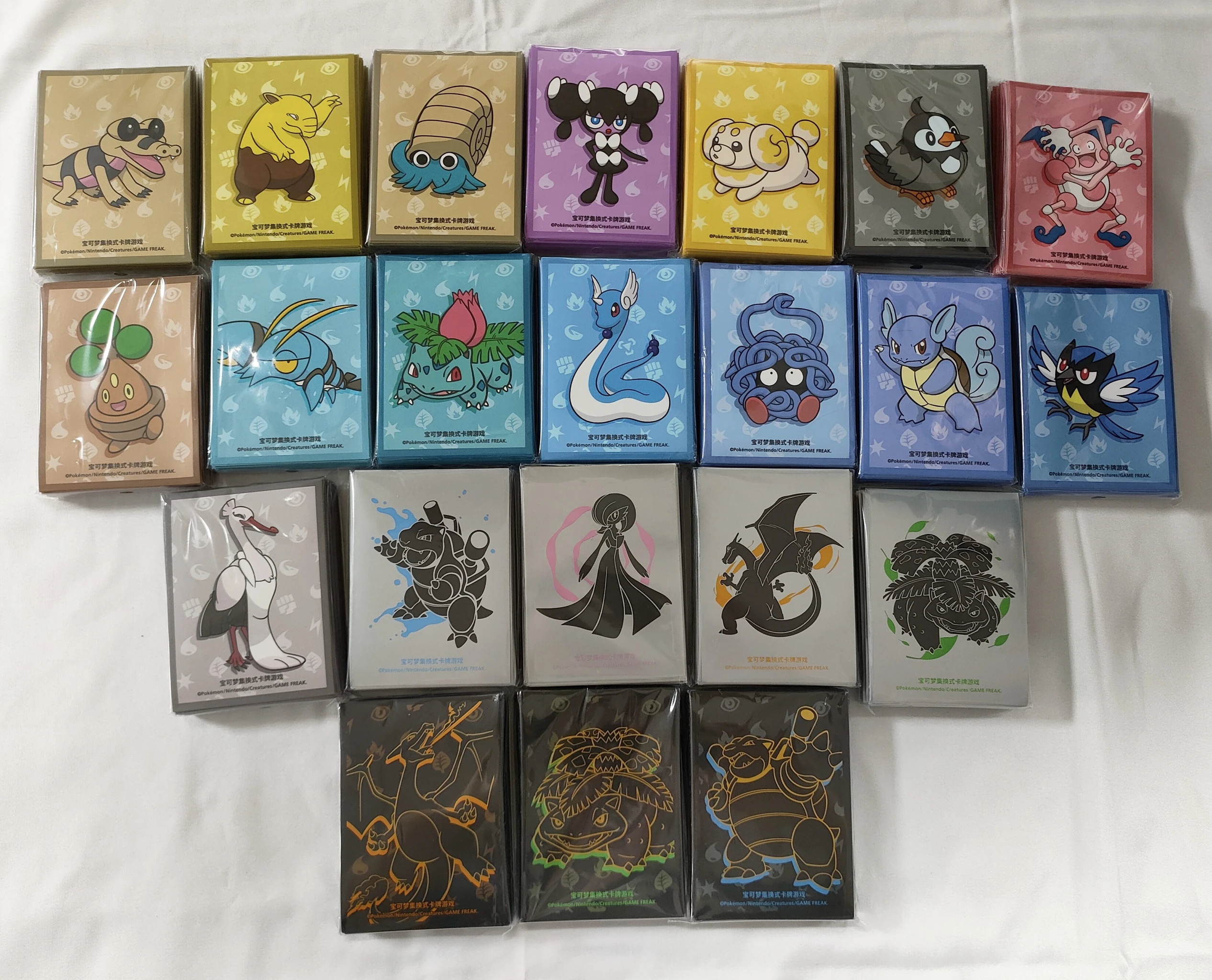 

Новинка, хит продаж, 64 шт./компл., коллекционная карточка из ПТКГ, рукав, тема выемника, Lvysaur Shanaido Mewtwo, защитный чехол для карт, подарочные игрушки-сюрпризы ﻿