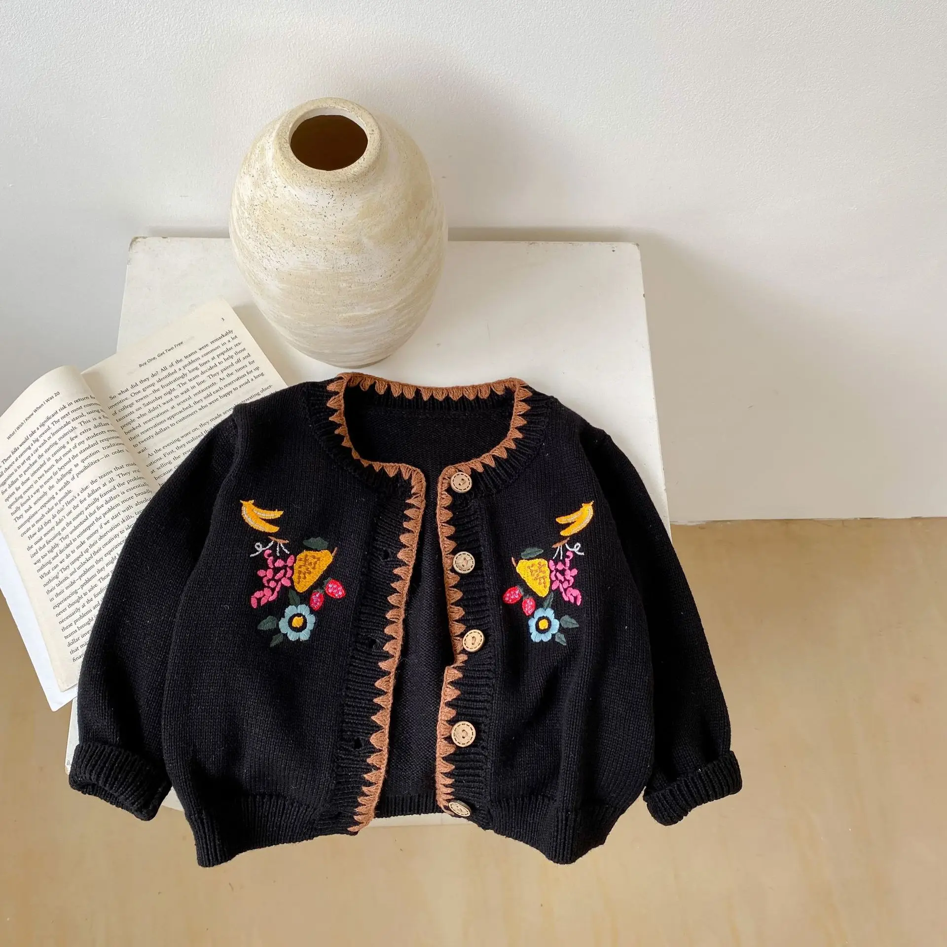 Ins 2024 Autumn Winter Baby Girls Coat Cotton Long Sleeve Embroidery Knitted Infant Girls Jacket Exterior Toddler Girls Sweater