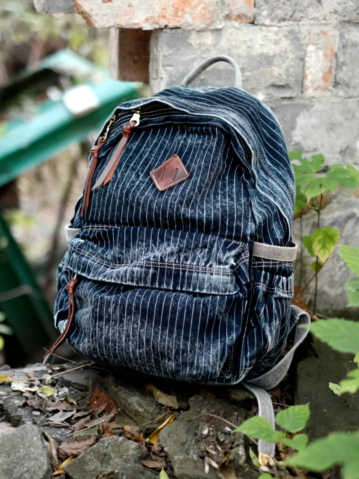 Handgefertigter Niche Denim Heavy Washed-out Vintage Locomotive Distressed Rucksack