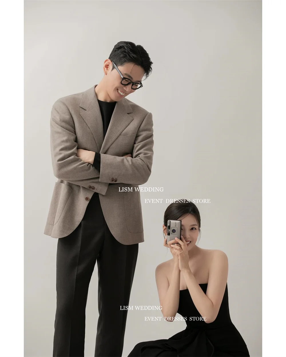 Lism einfache träger lose schwarze Korea Ballkleider Fotoshooting Korsett zurück unregelmäßig boden lange Braut Hochzeit Abendkleider