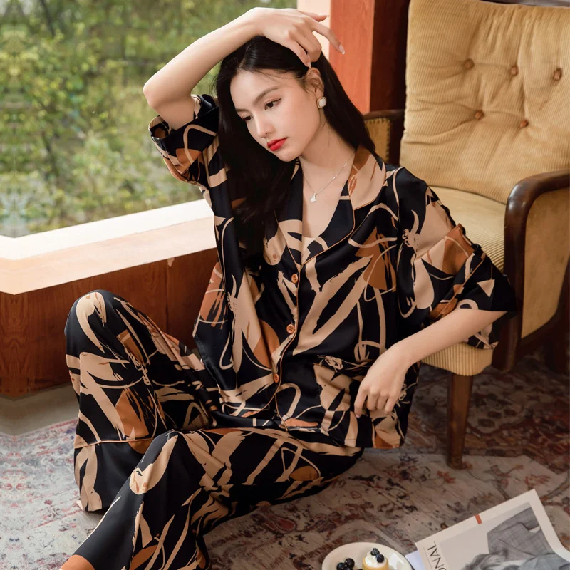 2023 Spring And Autumn Women\'s Pyjama Ice Silk High-class Thin Style Pajamas Long-sleeved Suit Women\'s Home Clothes Set