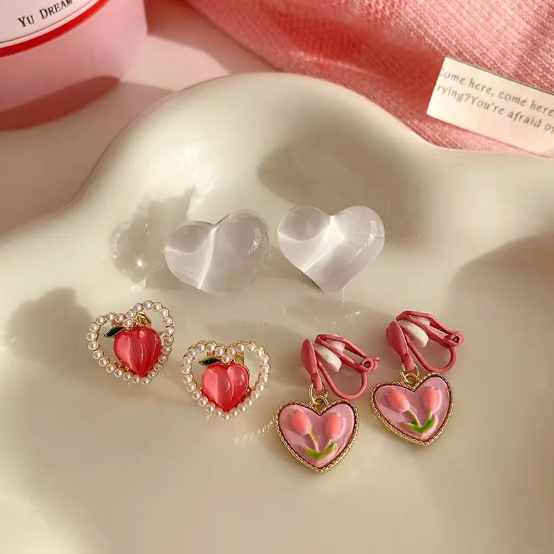 Sweet Flower Earrings High-end Heart-shaped Earrings Versatile Earrings for Daily Romantic Flower Earrings Without Ear Holes