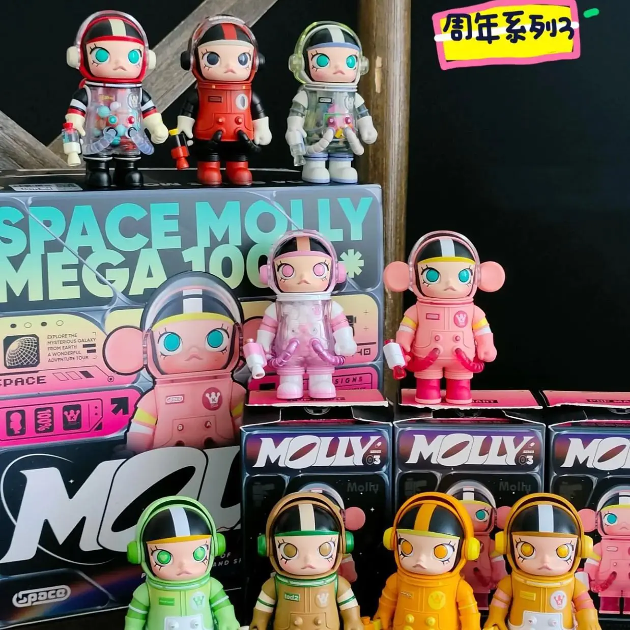 Authentic Blind Box Mega Series 100% Space Molly Jasmine 3rd-Generation Pvc Handmade Desktop Ornament Collection Birthday Gift