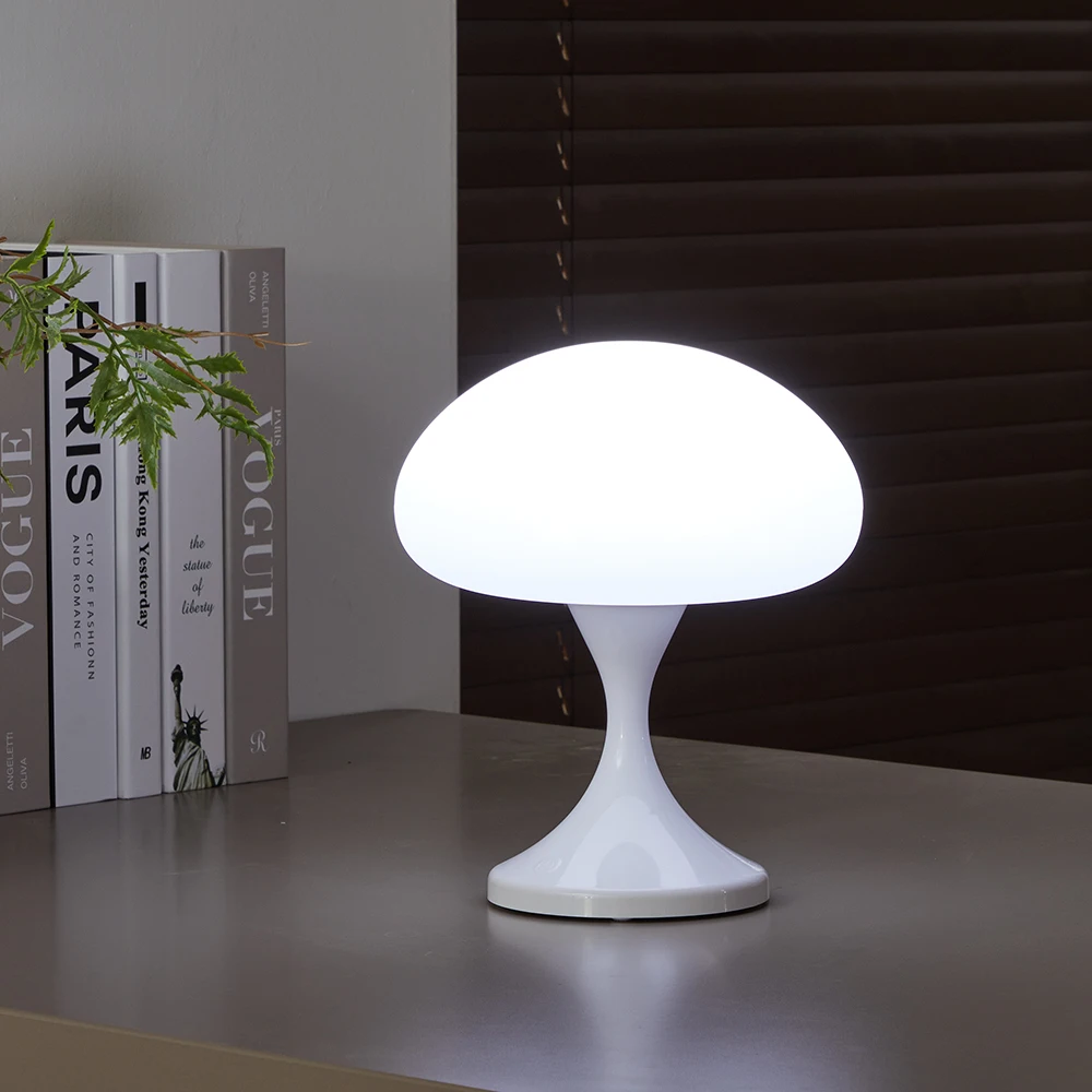 

Mushroom shaped night light 3-color dimmable 10 level brightness rechargeable LED bedside decorative light
