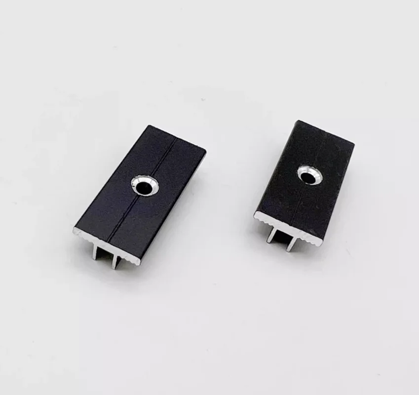 100Pcs Black Aluminum WPC Composite Deck Clip Fastener