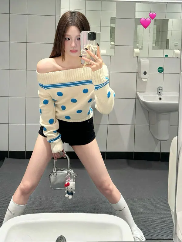 

Unique Korean Sle Polka Dot Knitwear off oulder Loose Faionable Spring Top for Young Women Ci Walk Casual Long Sve