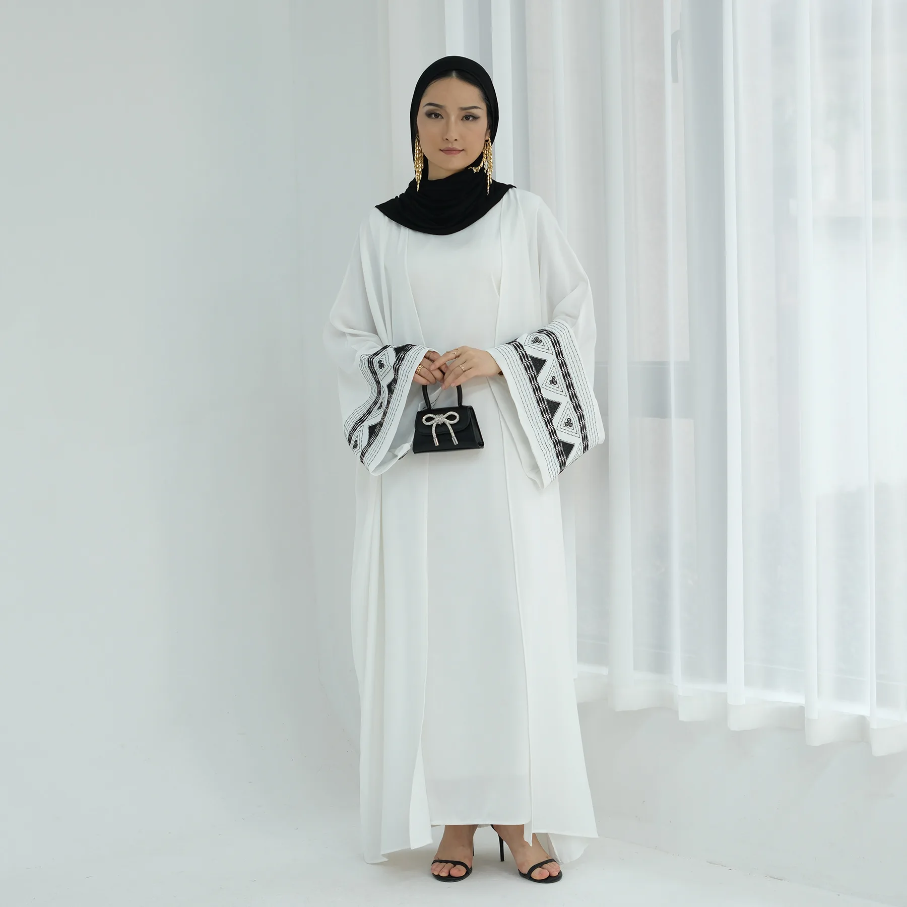 UNI Modesto Kimono bordado Dubai Abaya Medio Oriente Türkiye vestido elegante Eid Ramadán Kebaya Abayas mujeres caftán Marocain Femm
