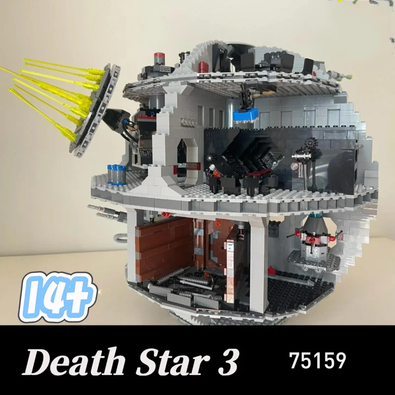 

New Arrival 4016PCS UCS Galactic Empire Masterpiece Death Star Battle III Station Model Building Blocks Christmas Gift
