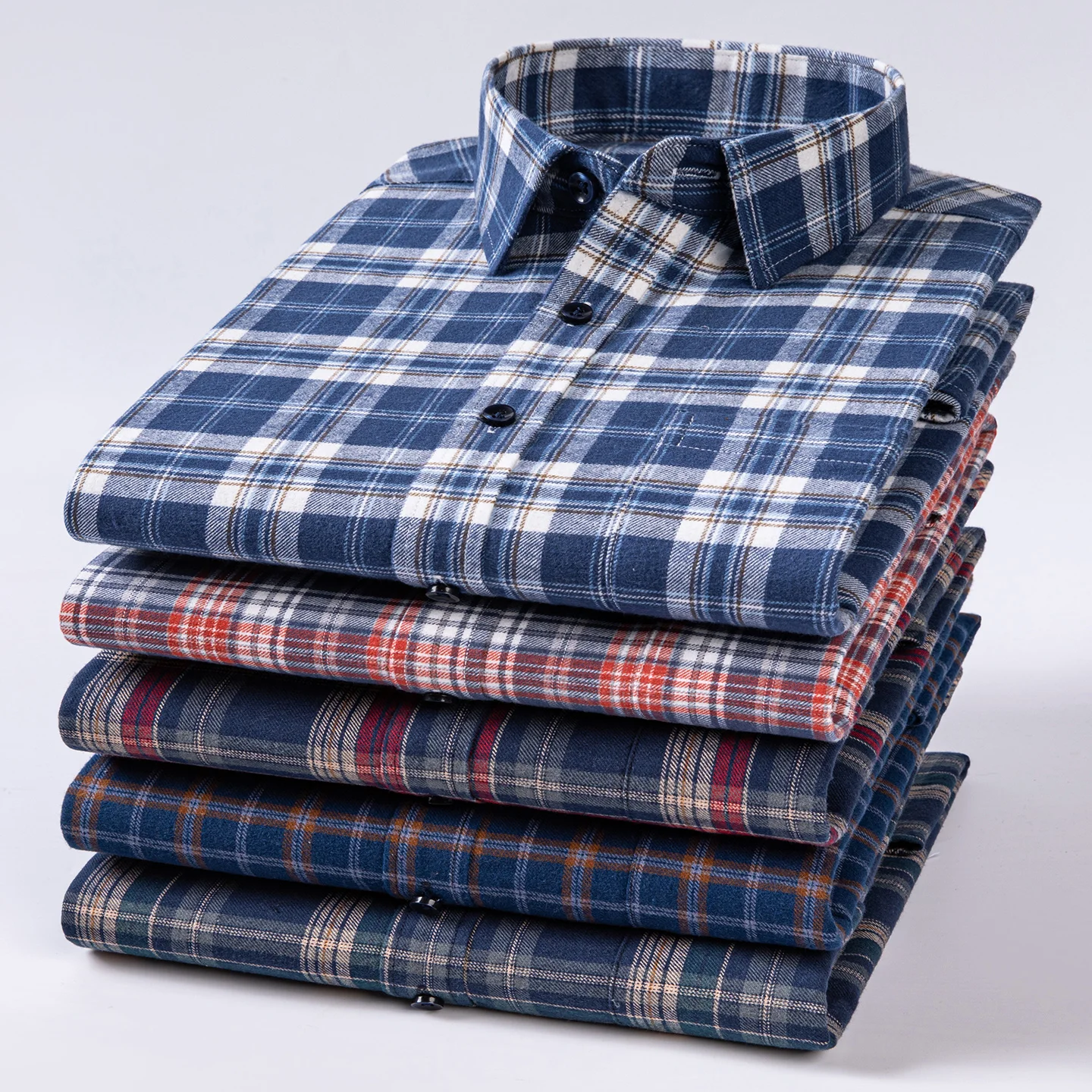 

New men's long-sleeved button-down shirt - high-quality brushed check cotton shirt, casual and fashionable for street wear.