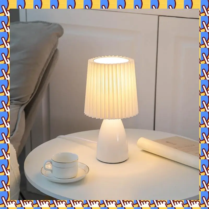

USB Retro Pleated Beside Lamp Table Cute Desk Lamp For Bedroom Stepless Dimming Bed Lamp Deco LED Light Durable Orange