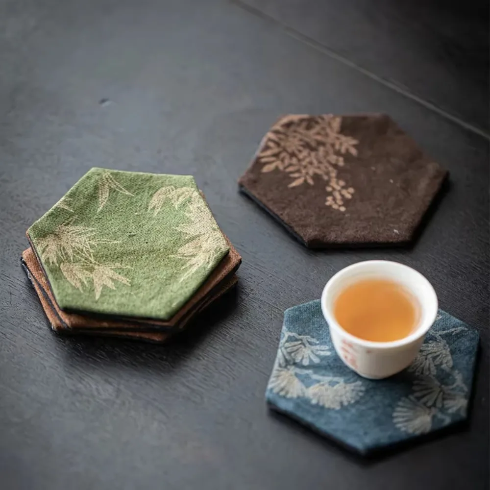 

Tie-Dye Fabric Chinese Vintage Tea Cup Coaster Hexagonal Heat-Resistant Tea Cup Insulated Mat Non-slip Anti-Scalding Table Mat