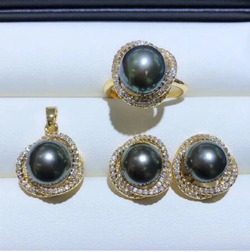 

Gorgeous AAAA 9-10mm South China Sea Black Studded Pearl Pendant, Earrings, and Ring Set 925s