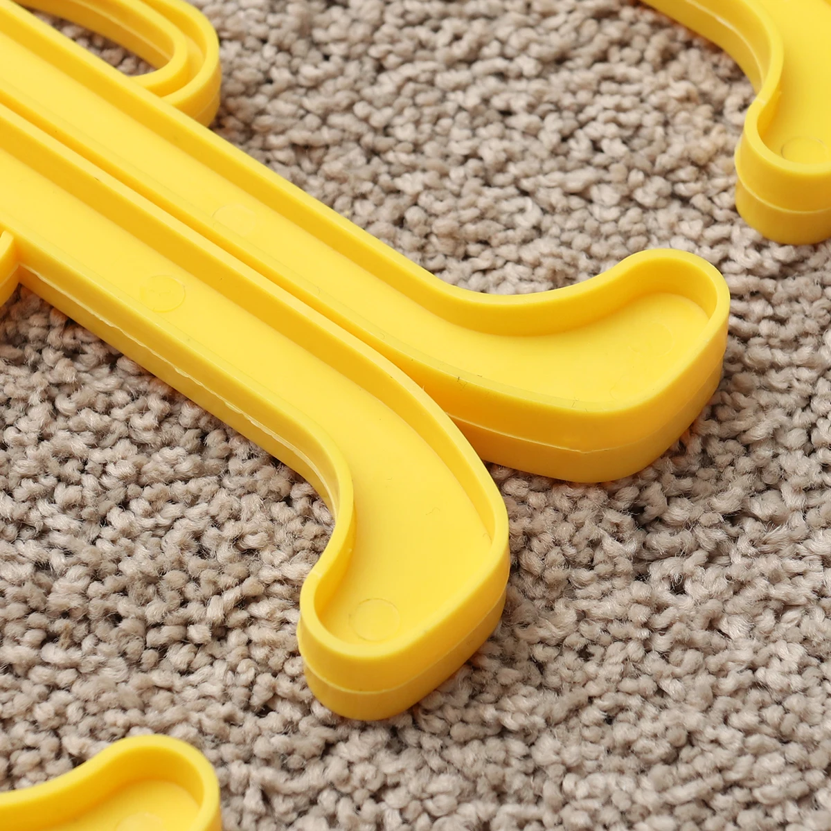 

4 шт., формирователь для ботинок, держатель для носилок, пластиковая подставка для обуви, длинные ботинки 35 см, вертикальный зажим для хранения обуви, дизайн зажима для дезодоранта