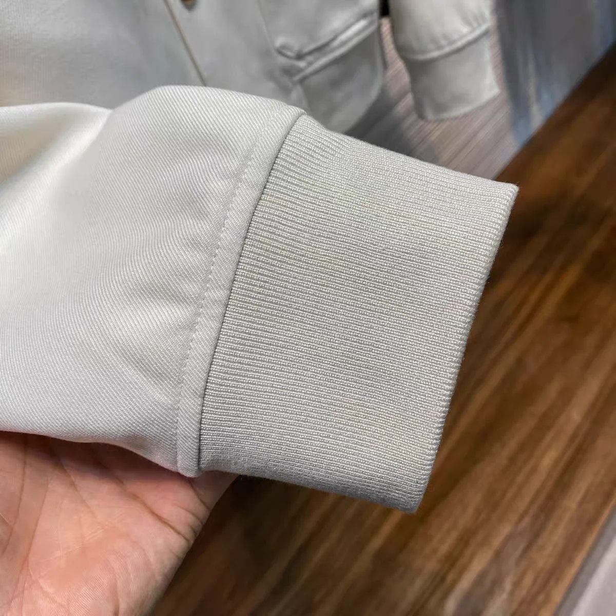 سترة طيران كاجوال بياقة واقفة من مزيج الصوف والرياح من قبل الميلاد