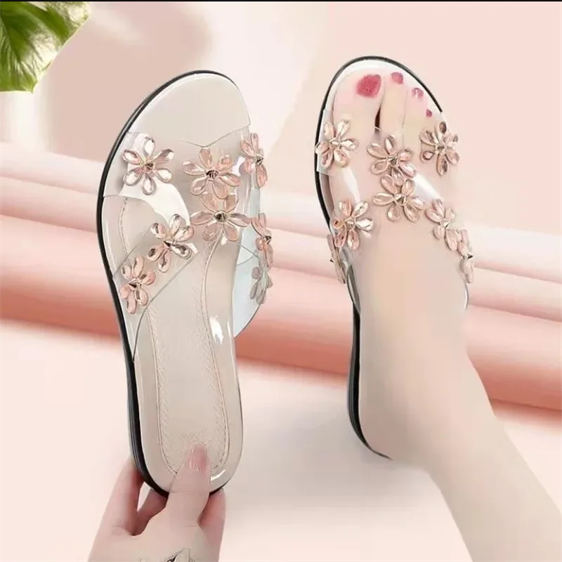 Soft Leather Sandals Women Slippers Summer Woman Slippers Rhinestone Wears Anti-slip Thick Sole Shoe Transparent Female Sandals