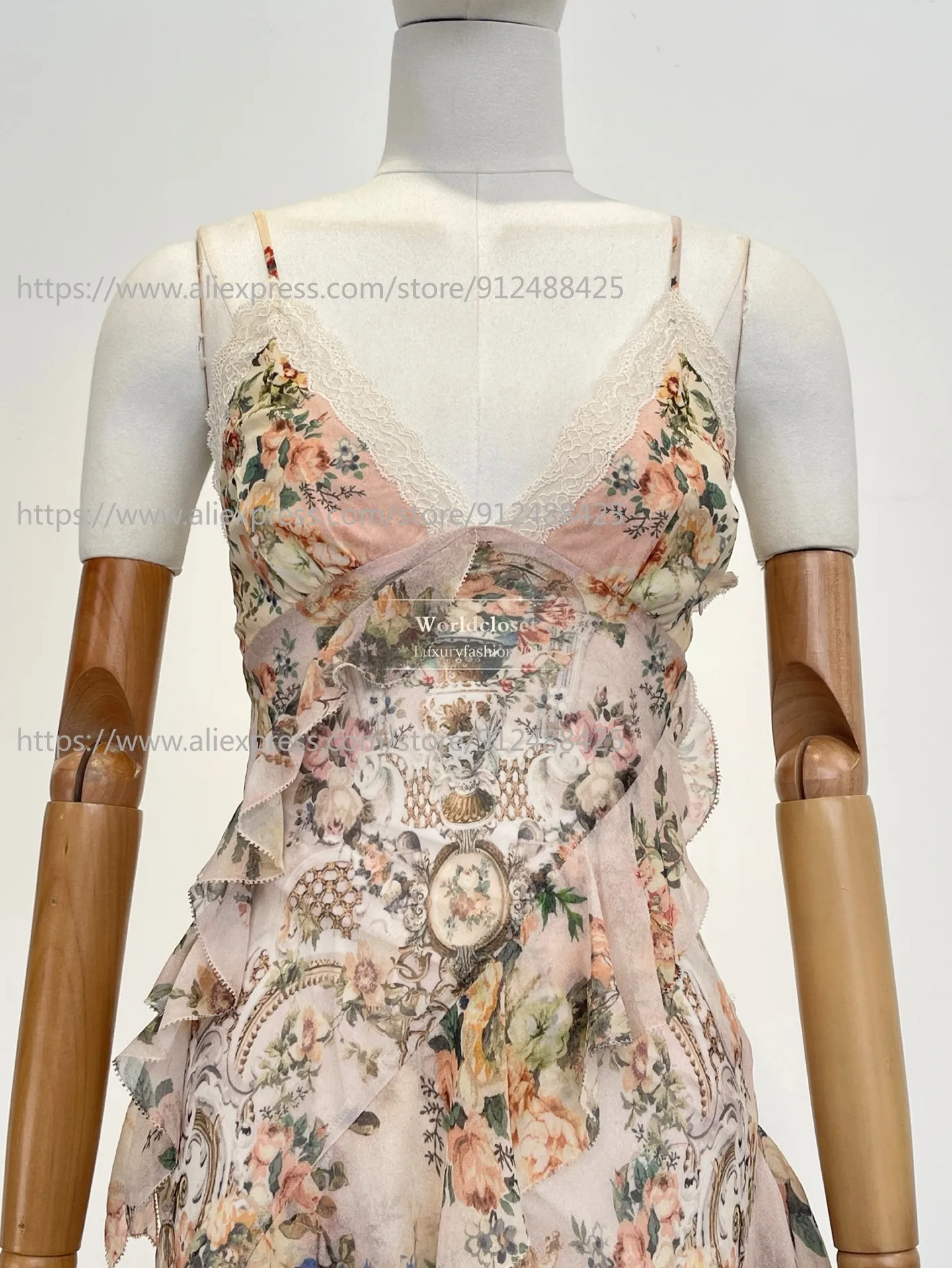 2026 Hoge kwaliteit nieuwe roze bloemenprint mouwloze kanten patchwork backless ruches midi-jurk voor vakantie