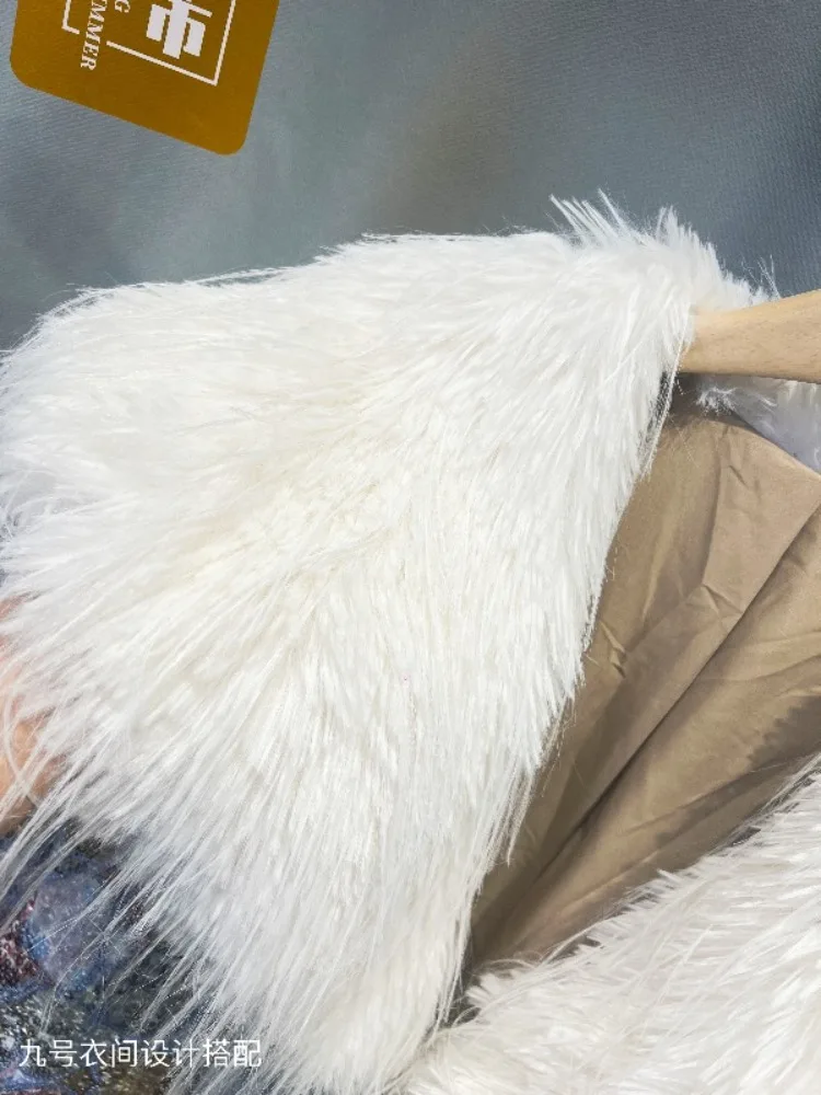 2025 Winter New Fashion Large Fur Collar Heavy Sequin Stylish Faux Fur Coat for Women Warm Loose Mid-Length Winter Coat Women