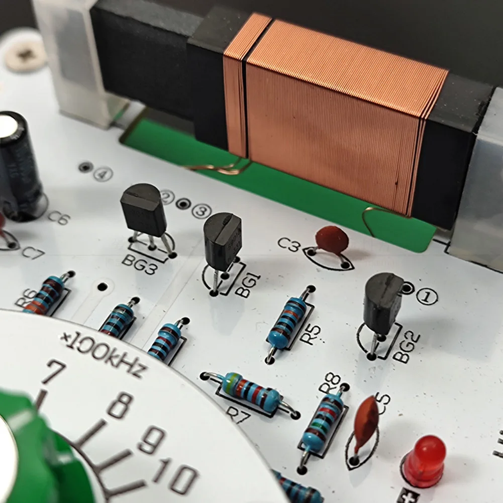MW207 DIY Electronics Module for Medium Wave AM Construction Using Common Transistors and RC Components Only MW207