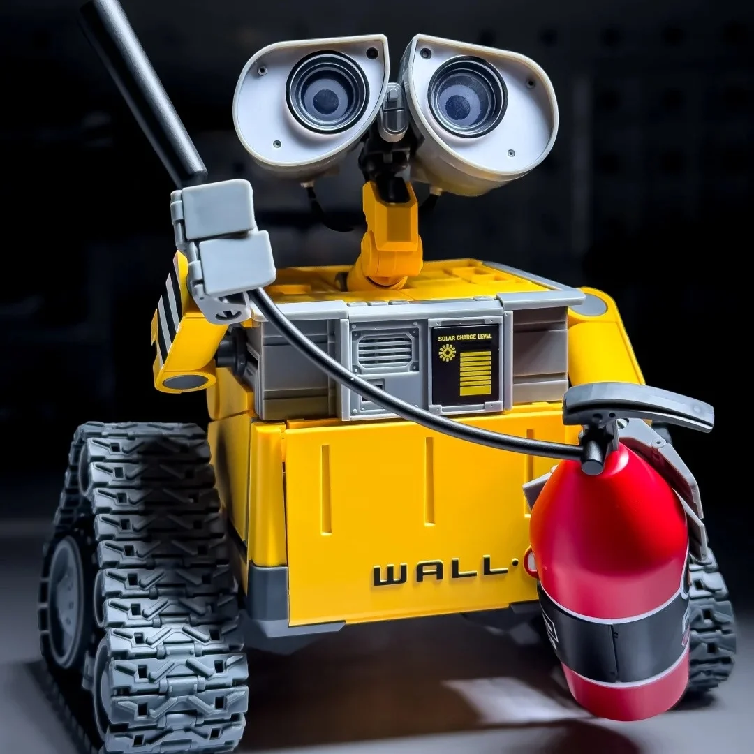 

Gong Movie Wall-E Robot Waste Allocation Load Lifter Earth Class Assembled Model Figures Toys Collection Gifts for Fans