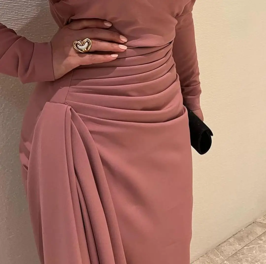 Hot Pink Prom Dress Flowers Long Sleeve Luxury Evening Dress Ruffle Off Shoulder Saudi Arabia Women\'s Formal Party Wedding Dress