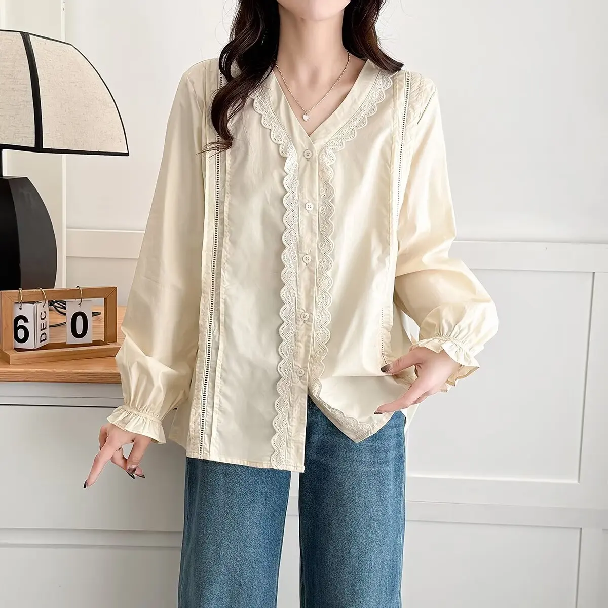 

XXXXL Fashion Plus Size Women's Shirt 2025 Autumn Stylish V-neck Ruffle Hollow Out Long Sleeved Cotton Blouses 8083