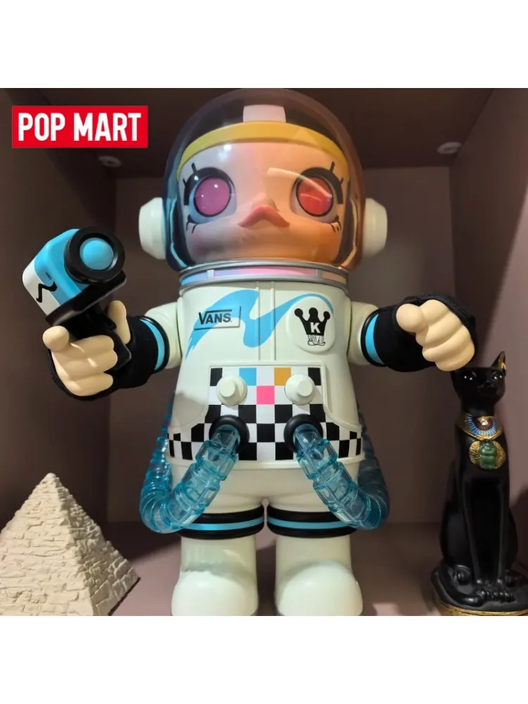 Originele POPMART MEGA SPACE MOLLY 400% VANS Space Skateboarder Schaakbord Ruimtepak Grote Ornamenten - afbeelding 2