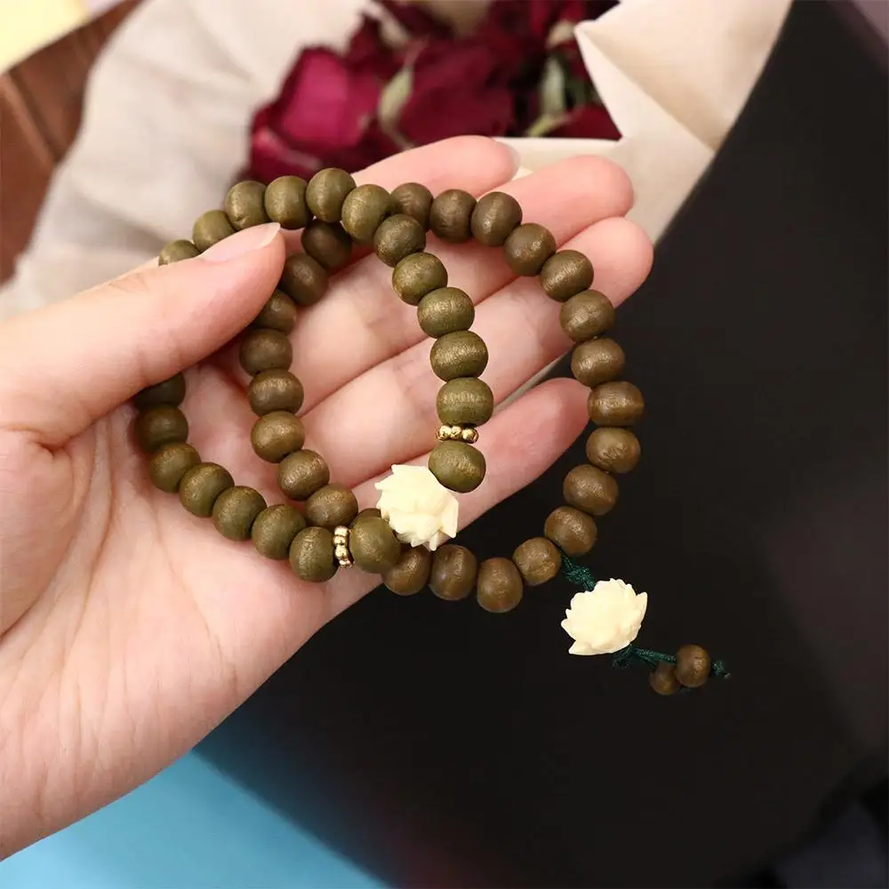 Elastic Flower Sandalwood Bangle Rosary Jewelry Wood Beaded Strand Bracelets Flower Hand Chain Green Natural Sandalwood Bracelet