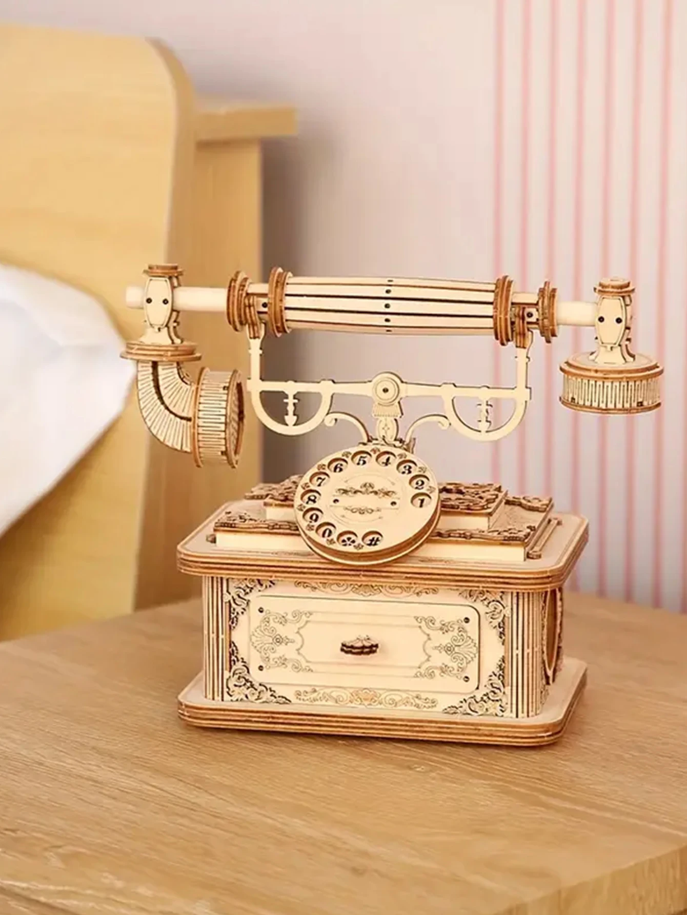 Creative Retro Telephone 3D Wooden Puzzle for Adults Tabletop Decoration and Gift for Christmas/Birthday