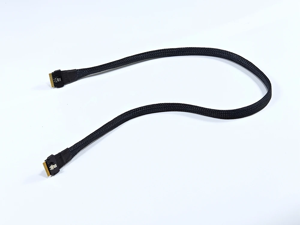 2025 بطاقة رسومات منفصلة جديدة، خارجية، توسيع، تمديد PCIe 4.0 16x إلى اللوح الأساسي SlimSAS 8654 SFF-8654