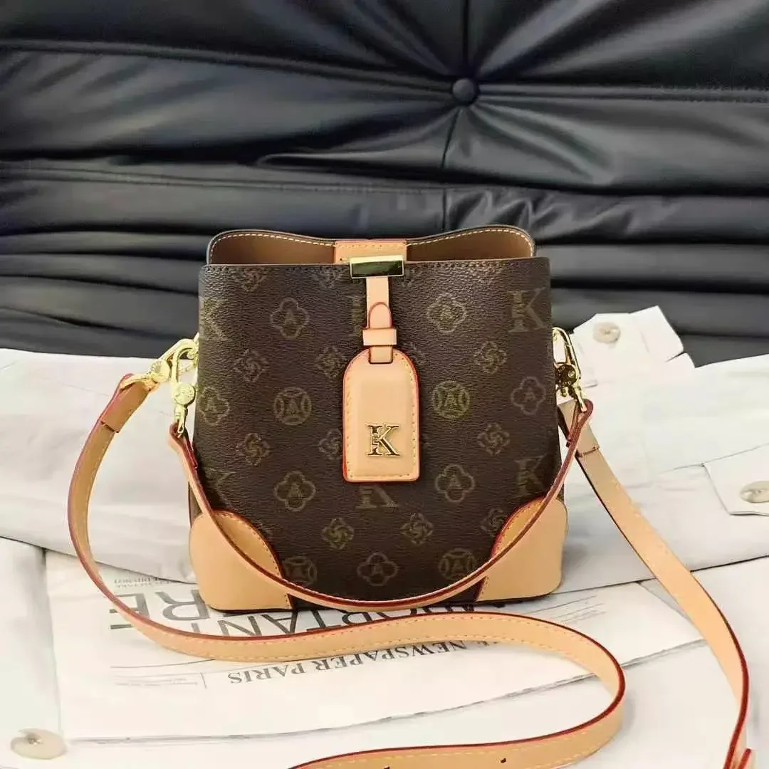 

Vintage Distressed Bucket Bag 2025 Premium Canvas Convertible Shoulder Tote Farmer Market Ready Water Resistant Complete System