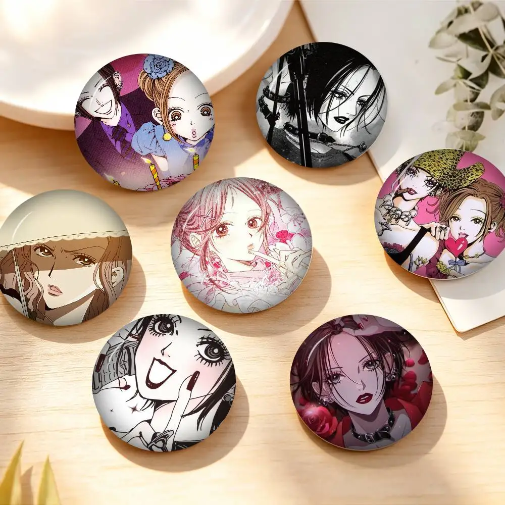 Anime Figures Button Pin Minimalist Y2K Nana Psychedelic Retro Brooch Bag Lapel Badge Jewelry Gifts