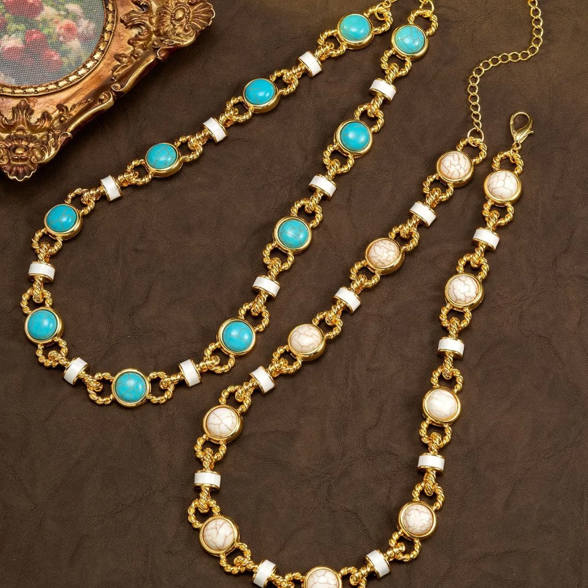 Medieval Vintage Turquoise Necklace Fashionable European and American Exaggerated Heavy Industry Palace Style Elegant Necklace