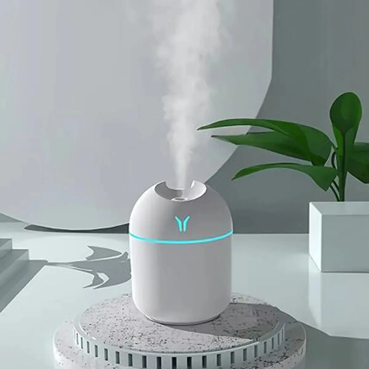 250ml Portable USB Humidifier Mini Cup Aroma Diffuser for Car Home Office Air Moisturizer Essential Oil Spray