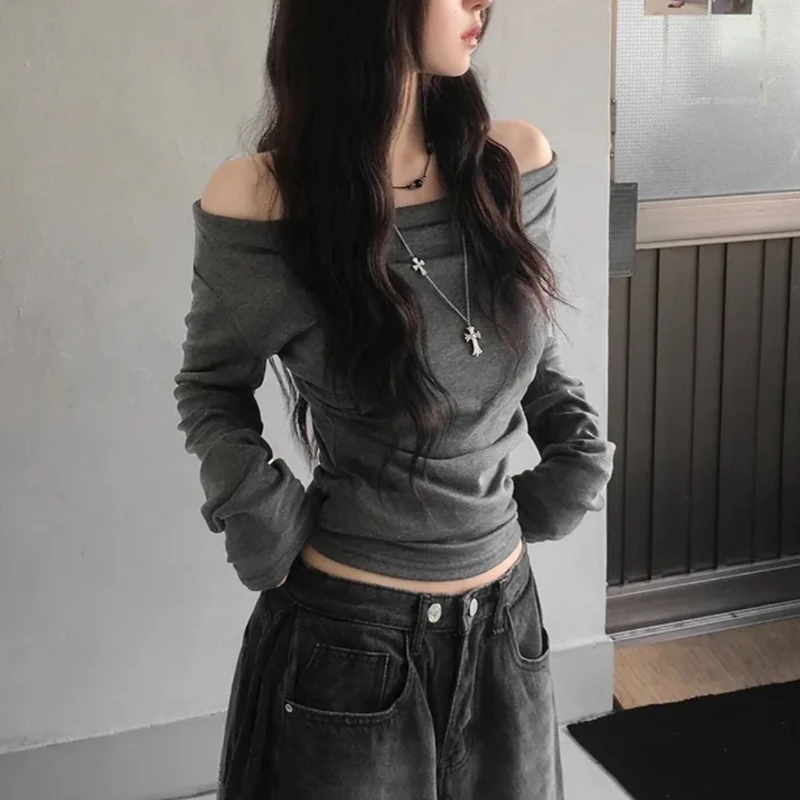 تي شيرت نسائي أنيق باللون الرمادي من Deeptown بدون أكتاف وأكمام طويلة على الموضة الكورية تي شيرت ضيق جمالي متين أساسي غير رسمي يناسب الجميع