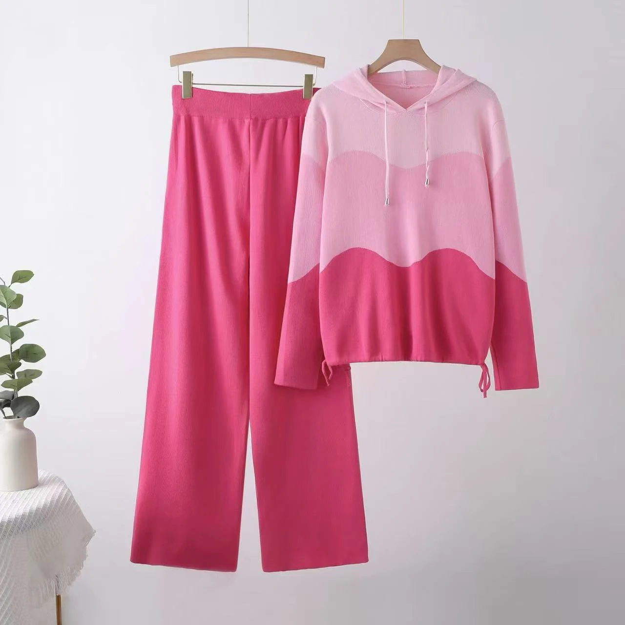 

Contrast Color Knitted Pant Sets for Women Hooded Knitting Pullovers Tops+Wide Leg Pants New Autumn Lazy Style Two-Piece Suit