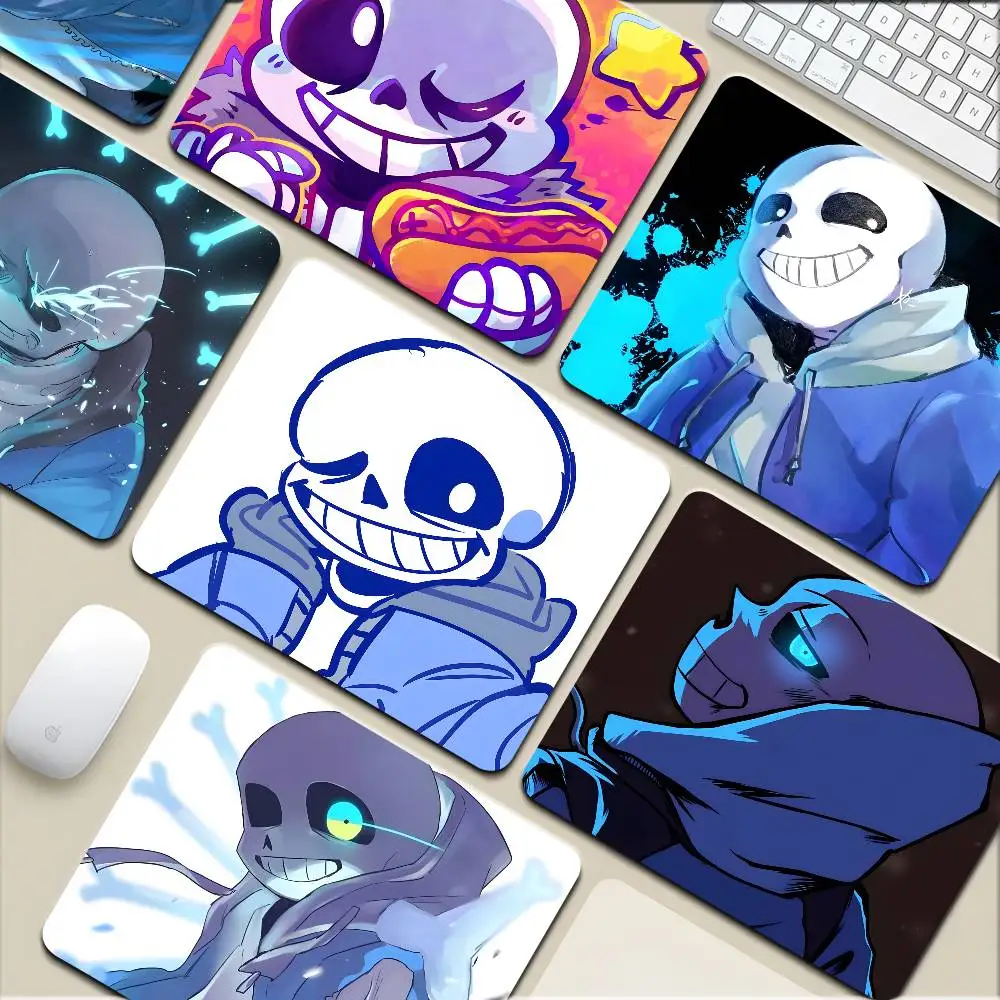 

1 шт. S-Sans Undertale аниме маленький коврик для мыши коврик для клавиатуры подушка для ноутбука нескользящая настольная панель